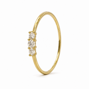 Anillo de compromiso de oro amarillo de 18 quilates con diamantes naturales talla brillante de 0,15 ct